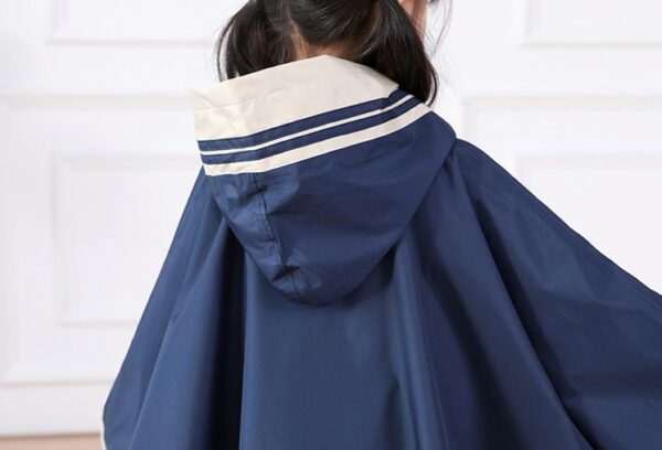 Chidrens rain poncho - Image 5