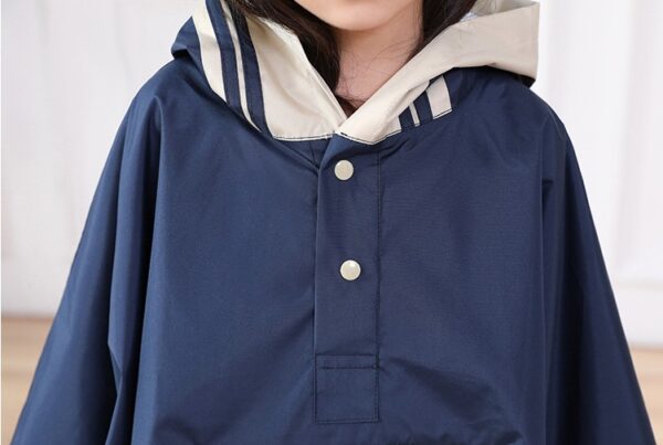 Chidrens rain poncho - Image 4