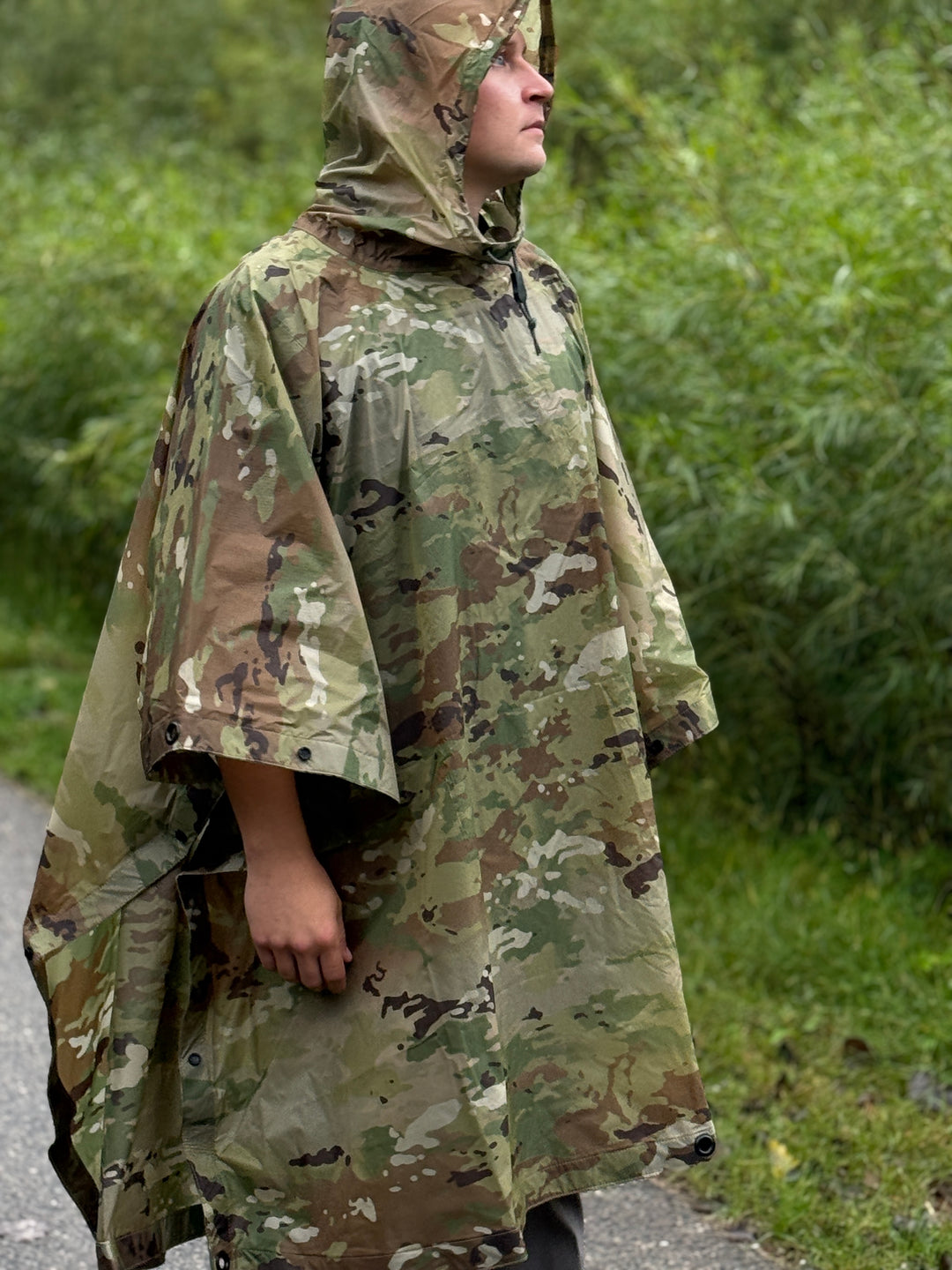 An application scenario or product detail of army poncho raincoat - Image 8