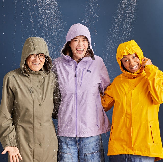 An application scenario or product detail of best quality raincoat - Image 13
