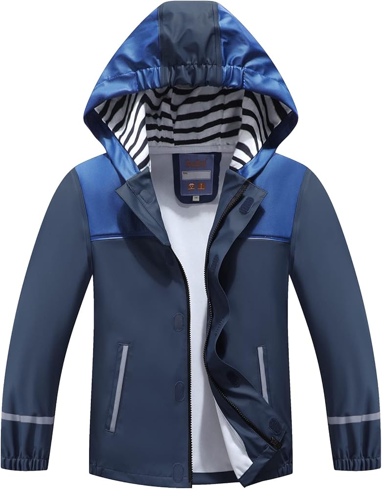 An application scenario or product detail of boys rain jacket - Image 10