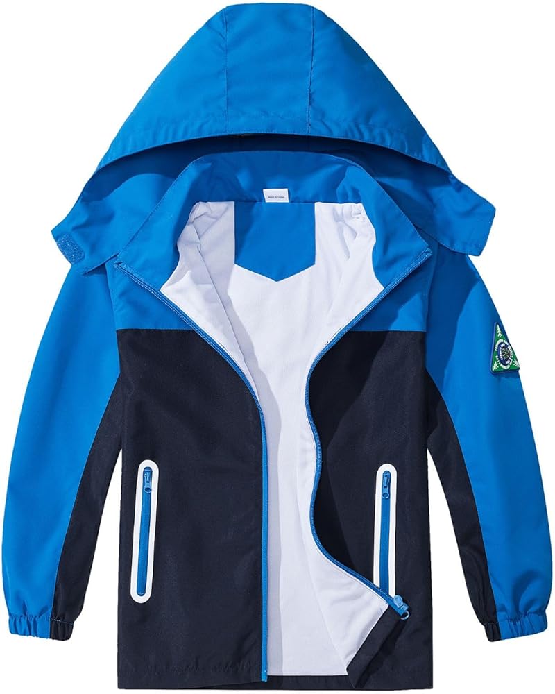 An application scenario or product detail of boys rain jacket - Image 18