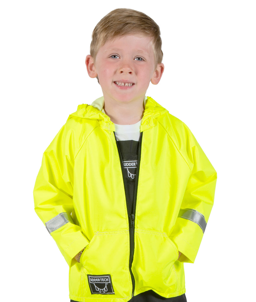An application scenario or product detail of boys waterproof rain jacket - Image 14