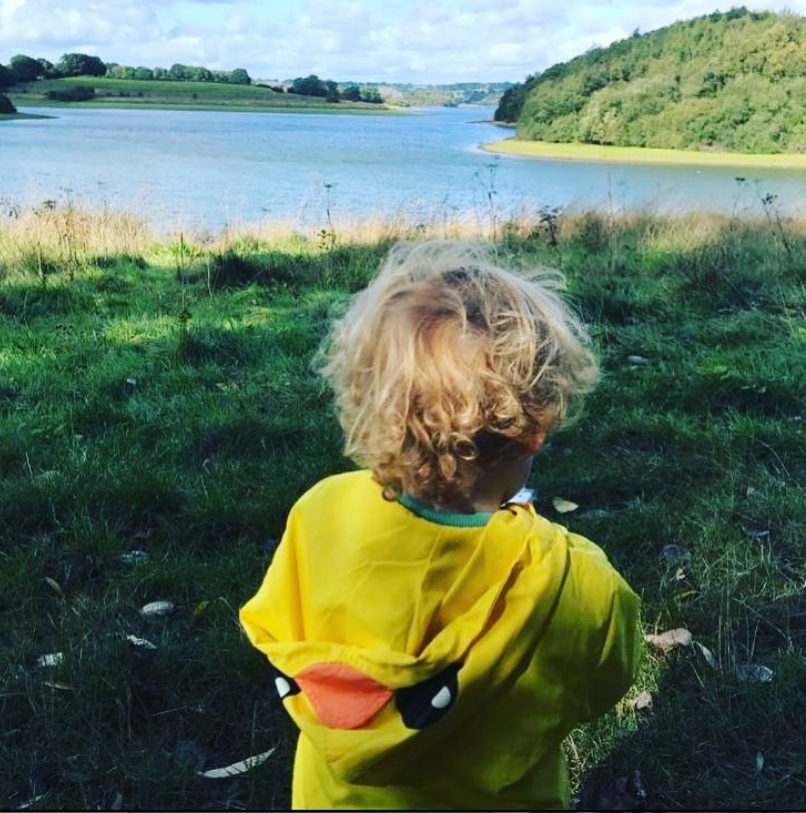 An application scenario or product detail of duck raincoat toddler - Image 17