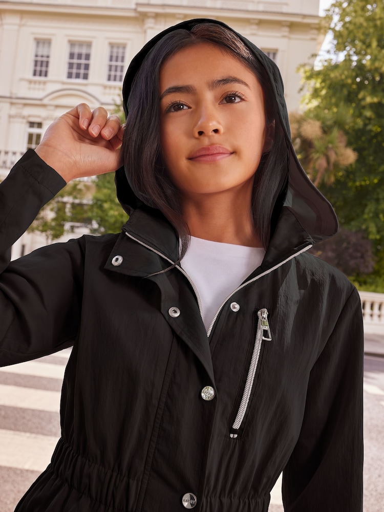 An application scenario or product detail of girls black raincoat - Image 8