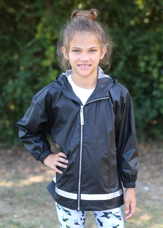 An application scenario or product detail of girls black raincoat - Image 10