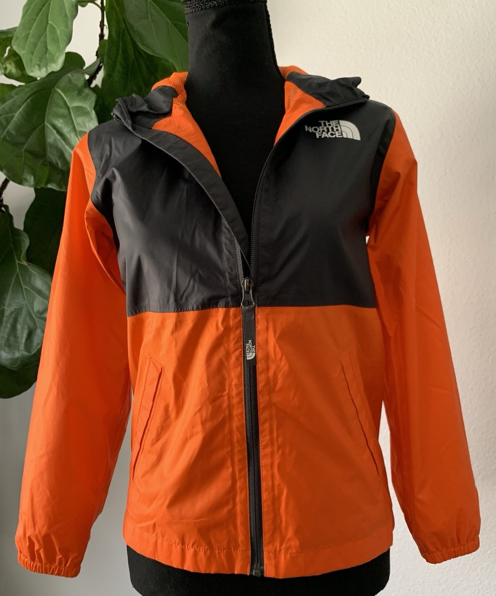 An application scenario or product detail of girls waterproof rain jacket - Image 7