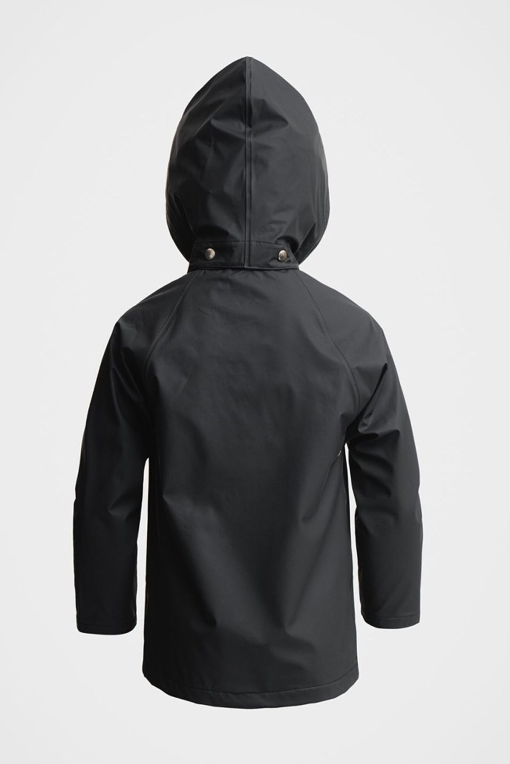 An application scenario or product detail of kids black raincoat - Image 4