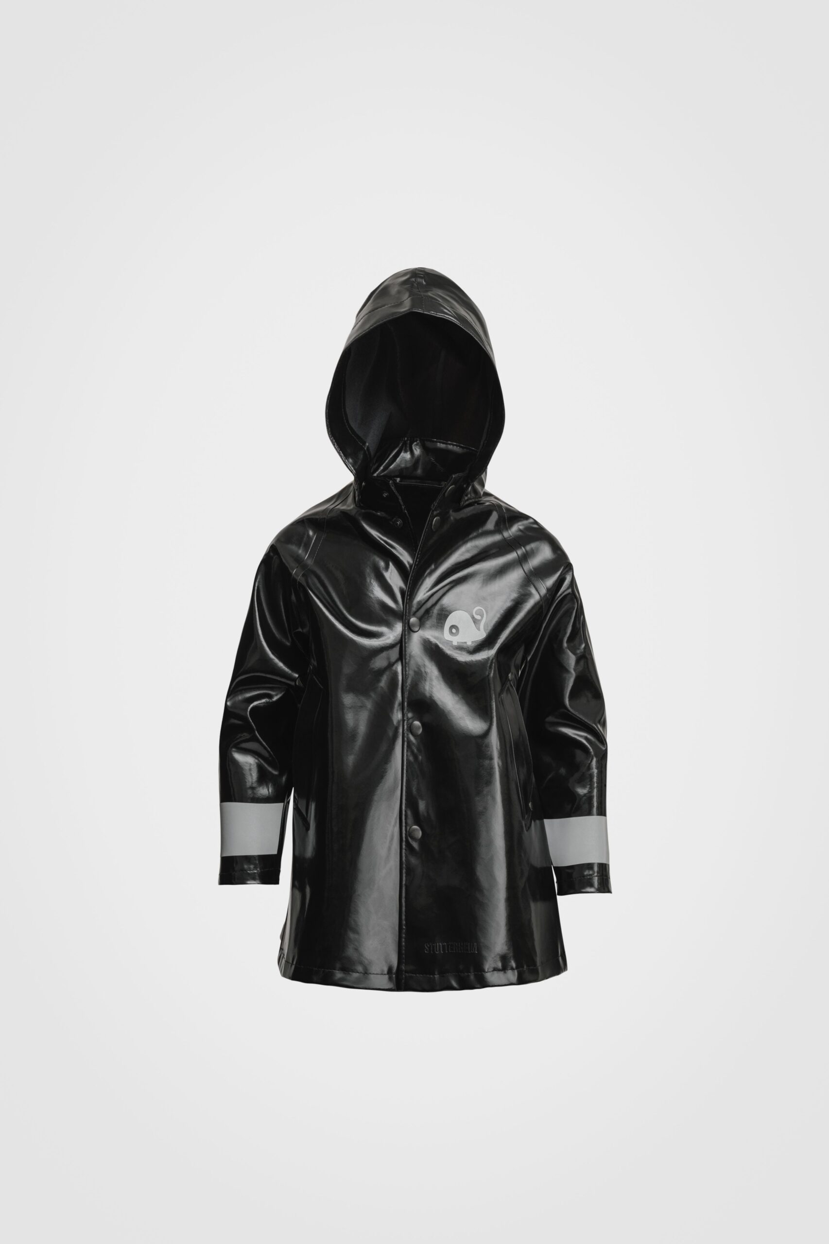 An application scenario or product detail of kids black raincoat - Image 5