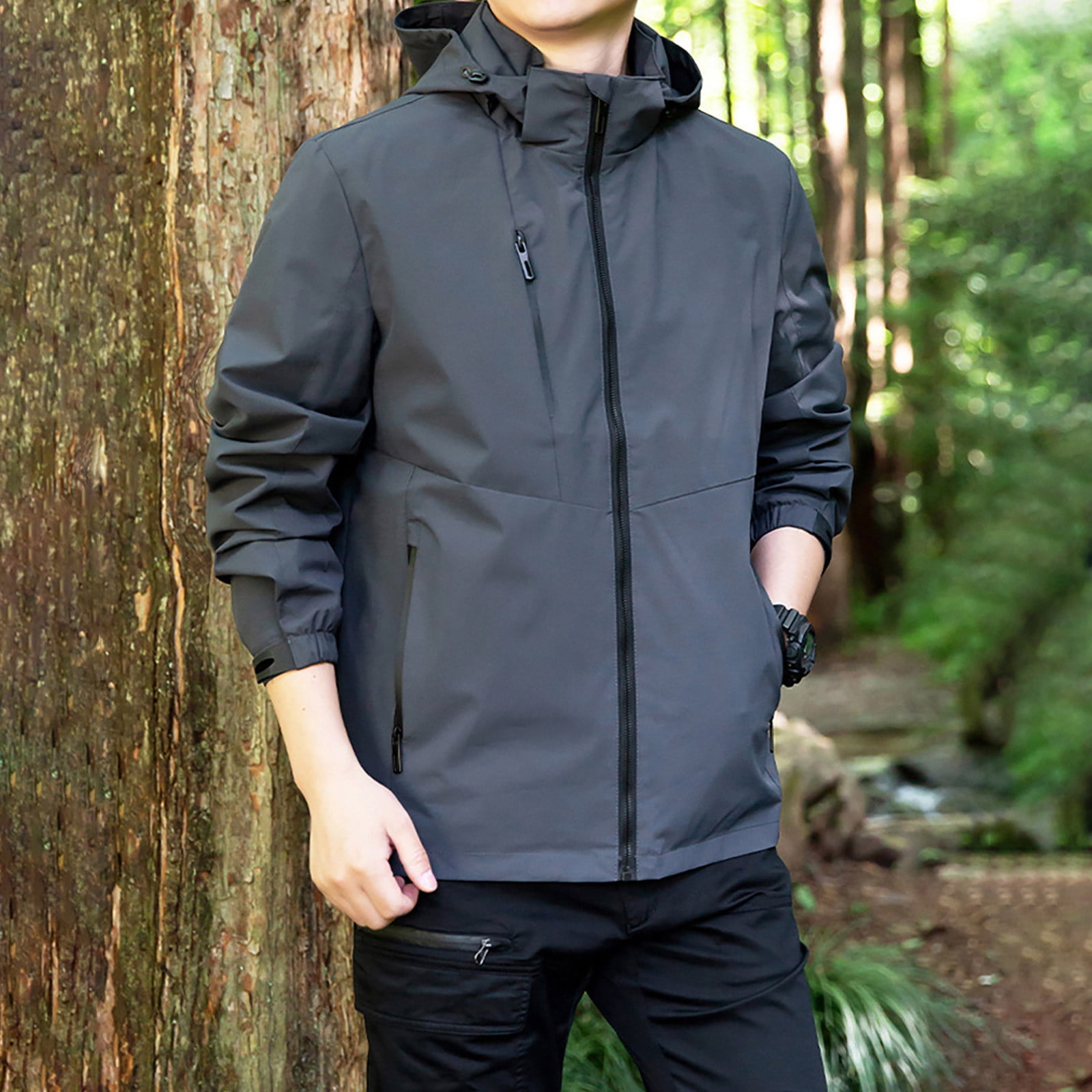 An application scenario or product detail of lightweight rain jacket - Image 3