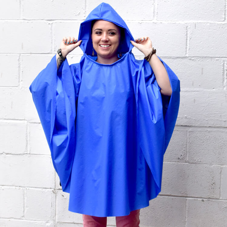An application scenario or product detail of rain cape poncho - Image 5