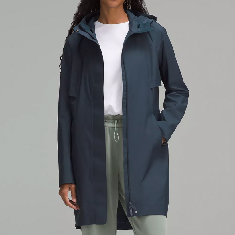 An application scenario or product detail of raincoats for woman - Image 11
