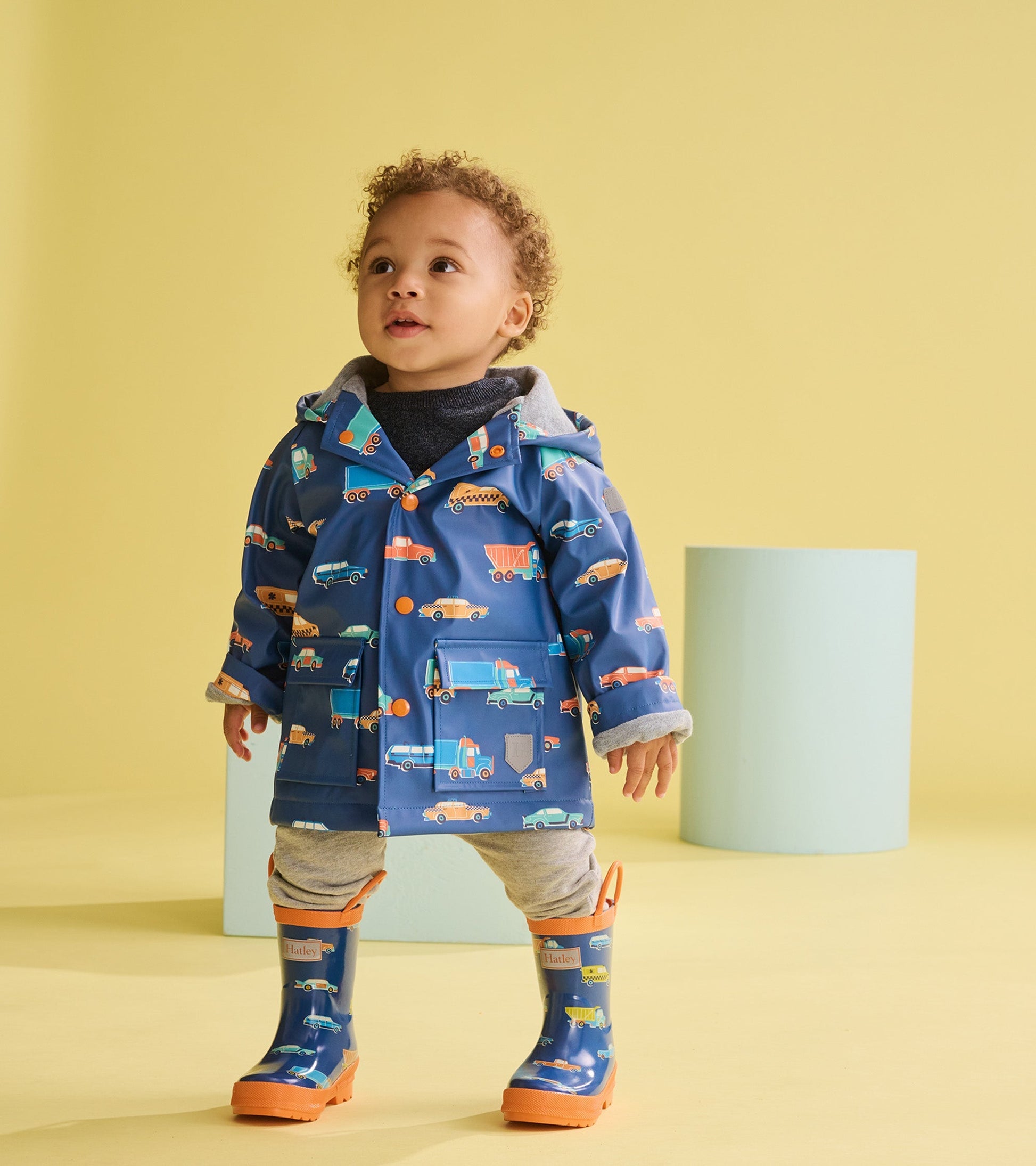 An application scenario or product detail of toddler boy raincoat - Image 1