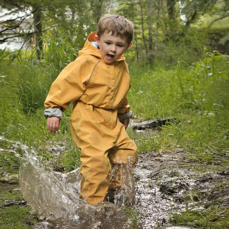 An application scenario or product detail of toddler yellow raincoat - Image 12